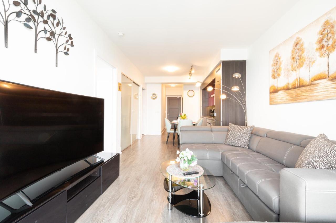 Bright Condo In The Heart Of Toronto Exterior foto