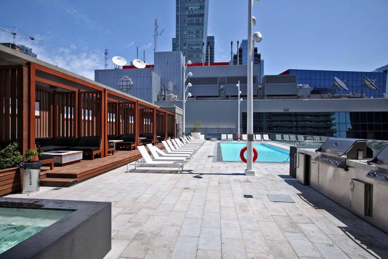 Bright Condo In The Heart Of Toronto Exterior foto